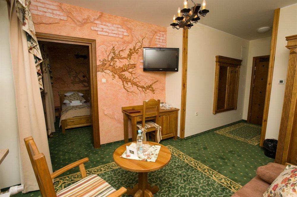 Hotel Carpatia Bieszczadzki Gosciniec Wetlina Exteriör bild